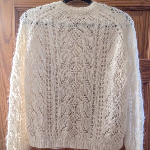 Mario Jumper - Picture 4 of 8